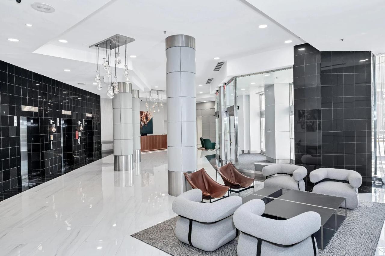 Modern & Charming Apt With Rooftop @Pentagon City Arlington Eksteriør bilde