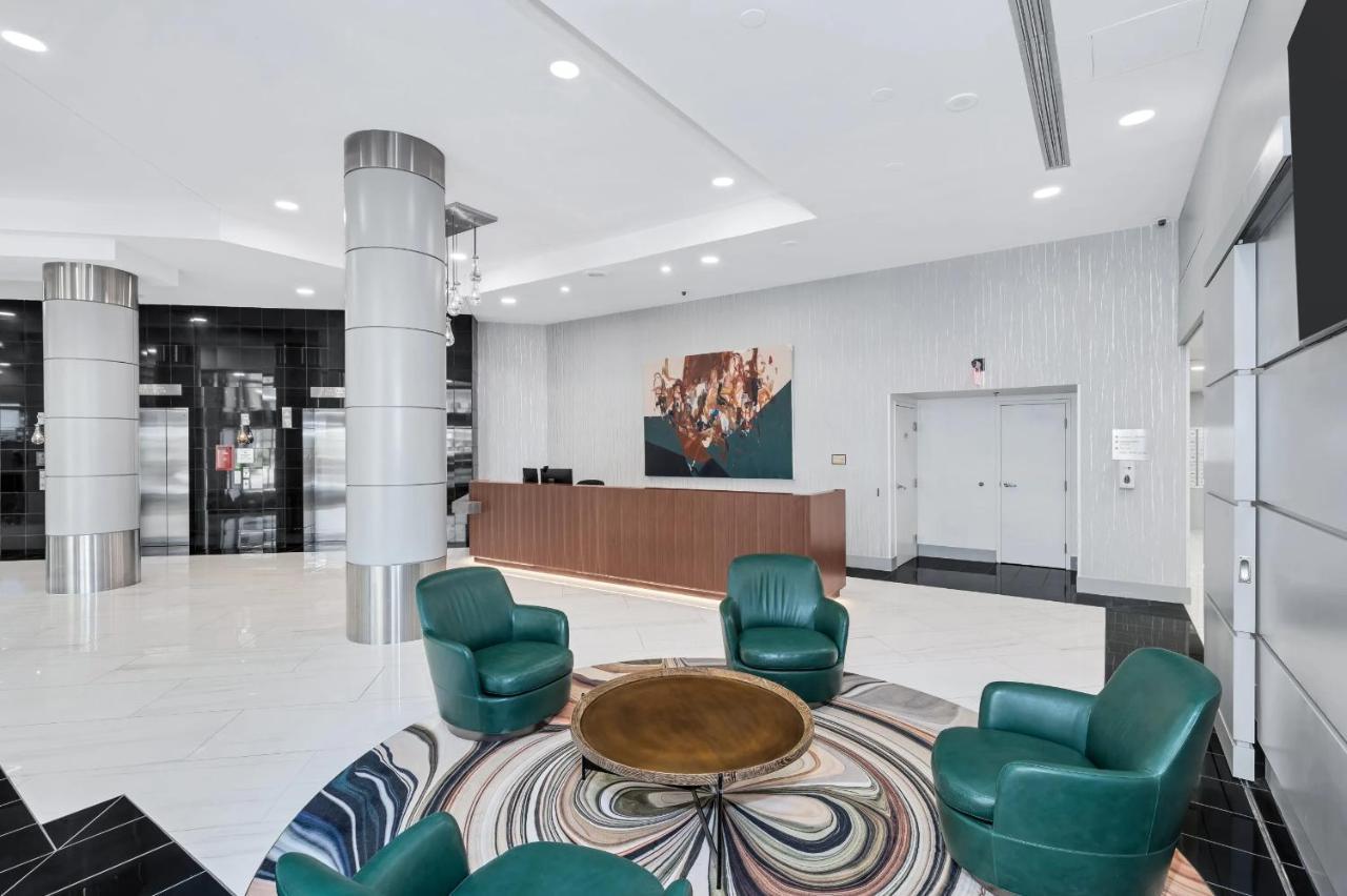 Modern & Charming Apt With Rooftop @Pentagon City Arlington Eksteriør bilde
