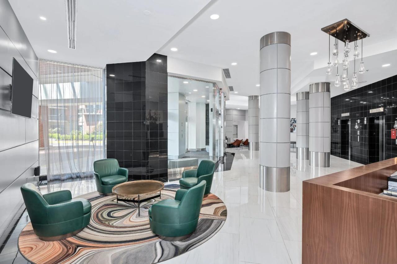 Modern & Charming Apt With Rooftop @Pentagon City Arlington Eksteriør bilde